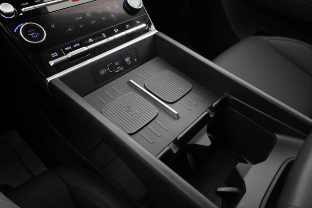 used 2024 Hyundai Santa Fe car, priced at $30,995