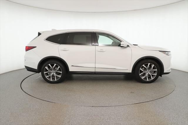 used 2022 Acura MDX car, priced at $37,295