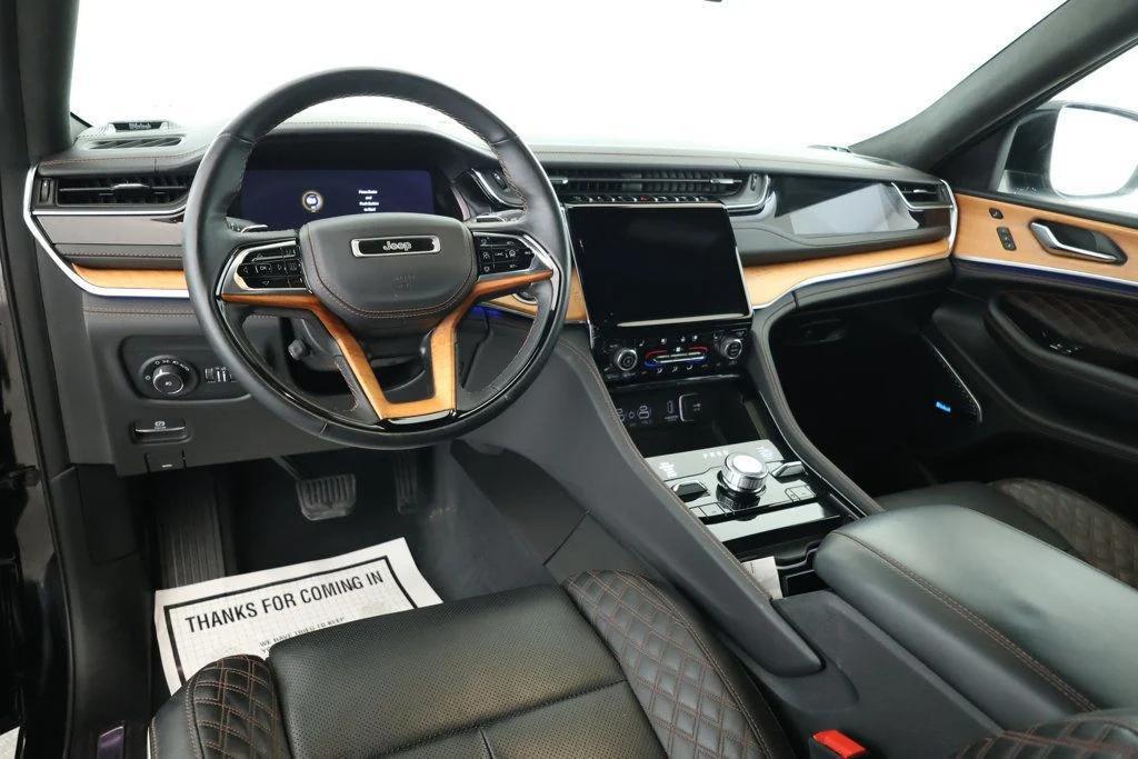 used 2023 Jeep Grand Cherokee car, priced at $42,995
