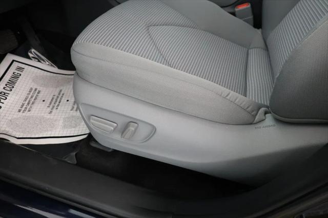 used 2024 Toyota Highlander car, priced at $35,495
