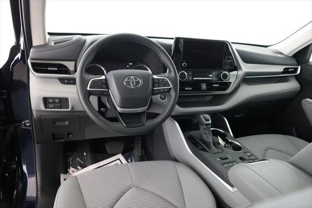 used 2024 Toyota Highlander car, priced at $35,495