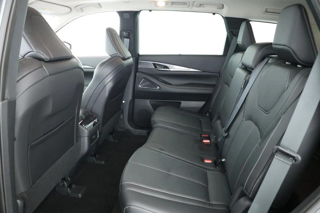 used 2025 INFINITI QX60 car, priced at $45,495