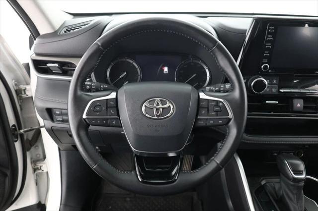 used 2021 Toyota Highlander car, priced at $30,295