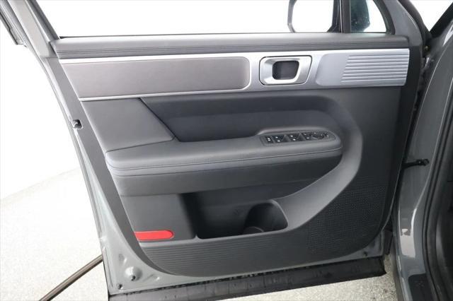 used 2024 Hyundai Santa Fe car, priced at $32,495