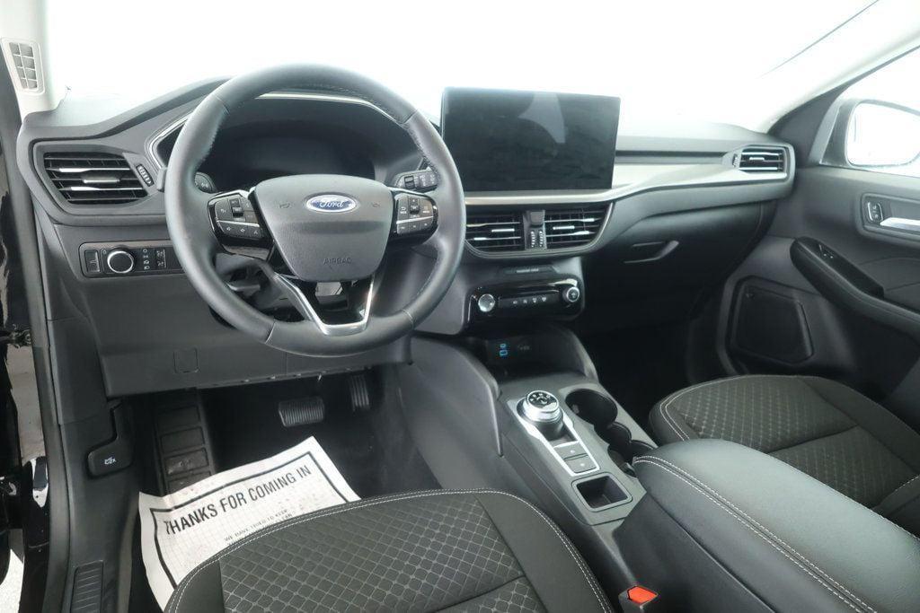 used 2023 Ford Escape car, priced at $22,595