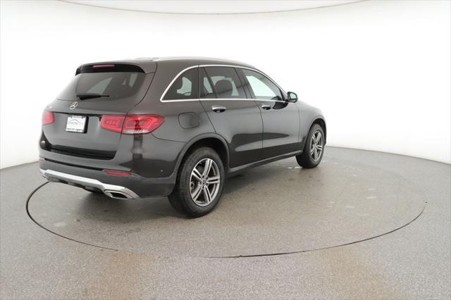 used 2021 Mercedes-Benz GLC 300 car, priced at $23,995