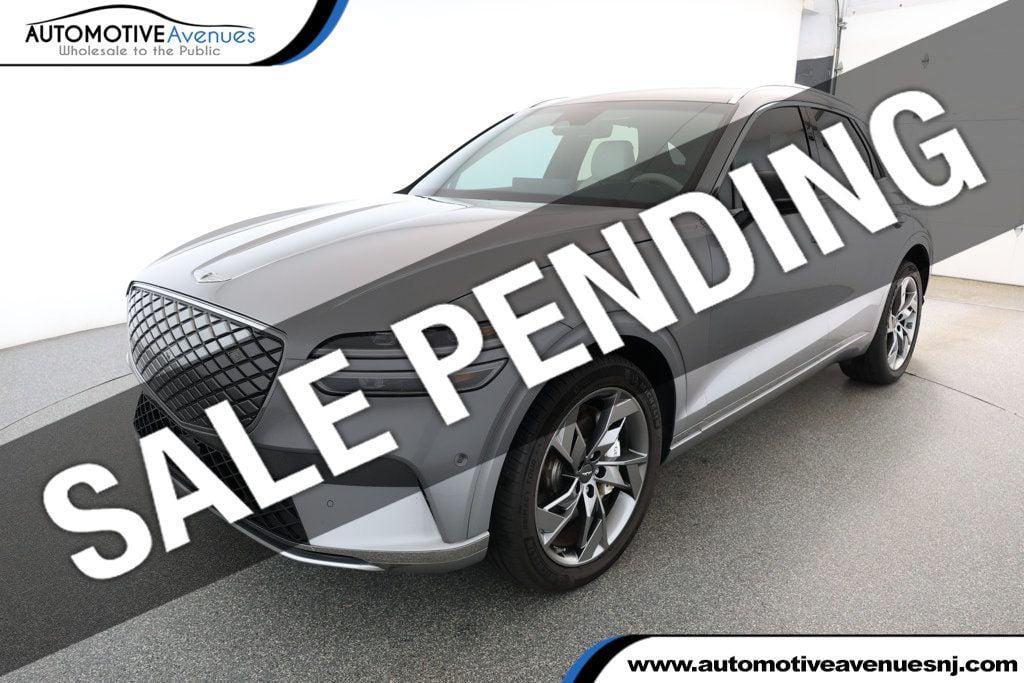 used 2023 Genesis Electrified GV70 car, priced at $29,995