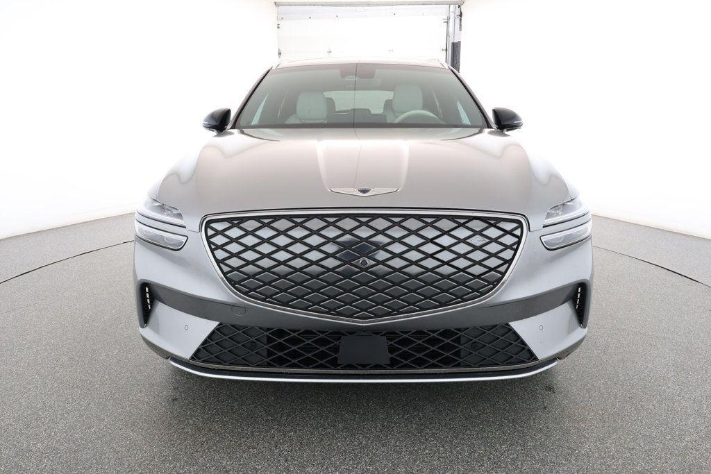 used 2023 Genesis Electrified GV70 car, priced at $29,995