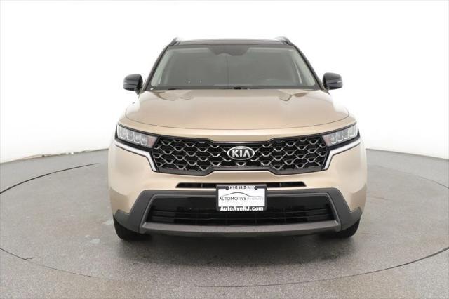 used 2021 Kia Sorento car, priced at $21,995