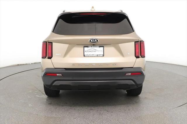 used 2021 Kia Sorento car, priced at $21,995