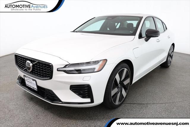 used 2024 Volvo S60 Recharge Plug-In Hybrid car, priced at $39,995