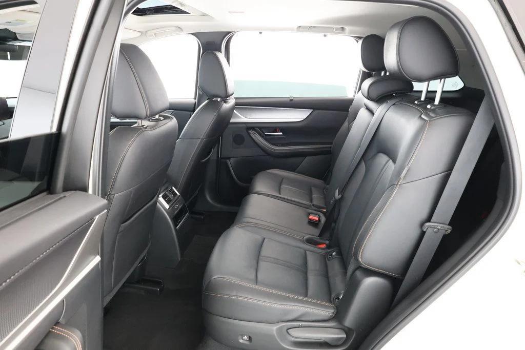 used 2024 Mazda CX-90 car, priced at $27,495