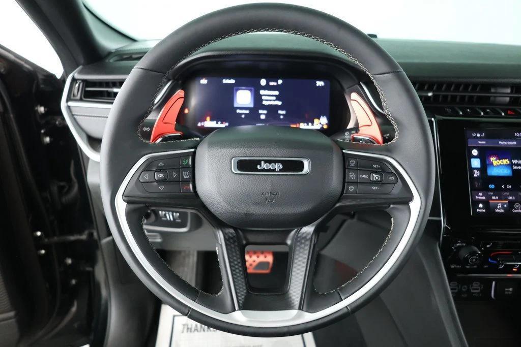 used 2024 Jeep Grand Cherokee car, priced at $32,495