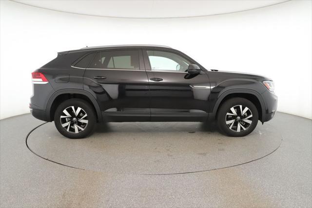 used 2022 Volkswagen Atlas Cross Sport car, priced at $25,495