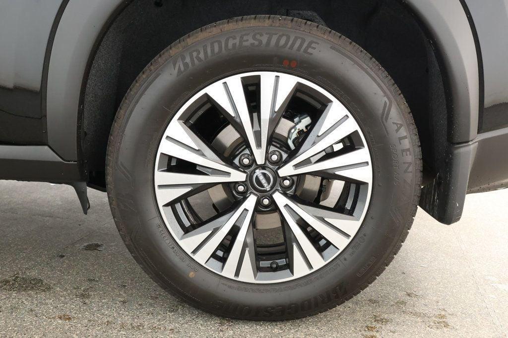 used 2023 Nissan Rogue car, priced at $22,995