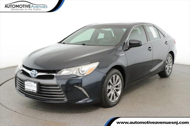 used 2015 Toyota Camry Hybrid car, priced at $18,295