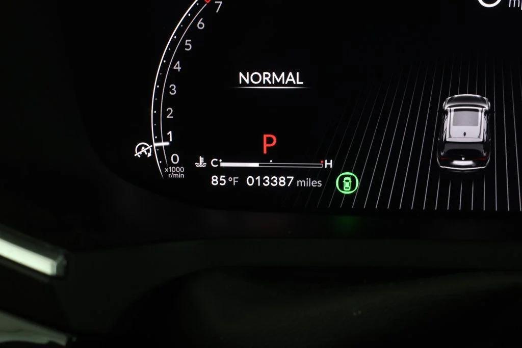 used 2023 Acura MDX car, priced at $37,995