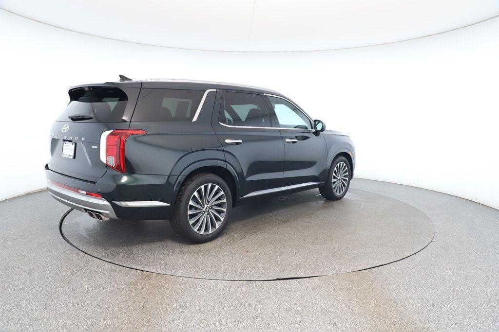 used 2025 Hyundai Palisade car, priced at $44,995