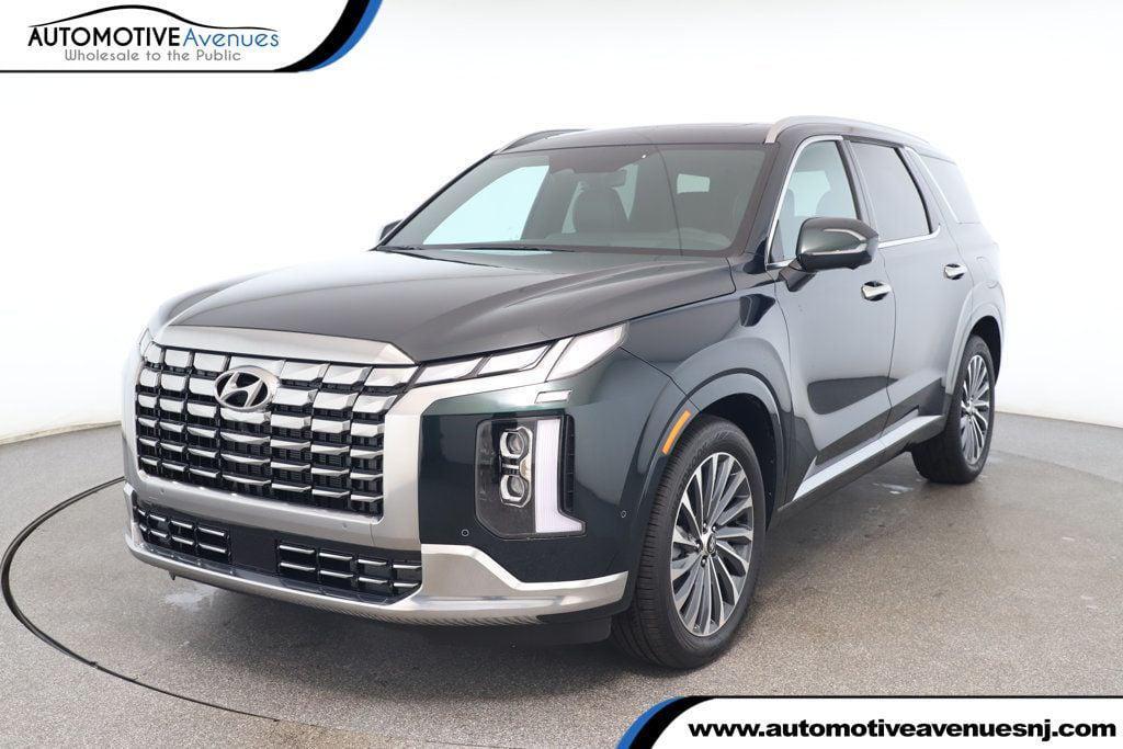 used 2025 Hyundai Palisade car, priced at $44,995