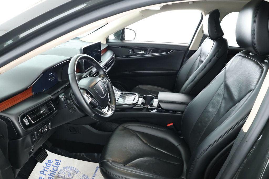 used 2022 Lincoln Nautilus car, priced at $31,195