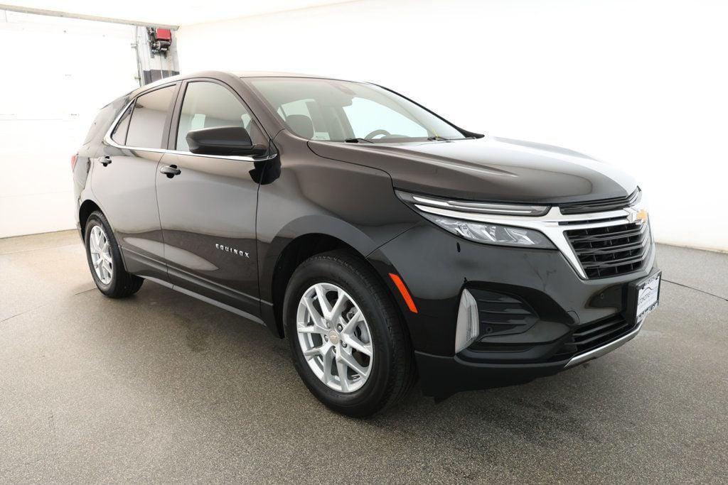 used 2022 Chevrolet Equinox car, priced at $18,495