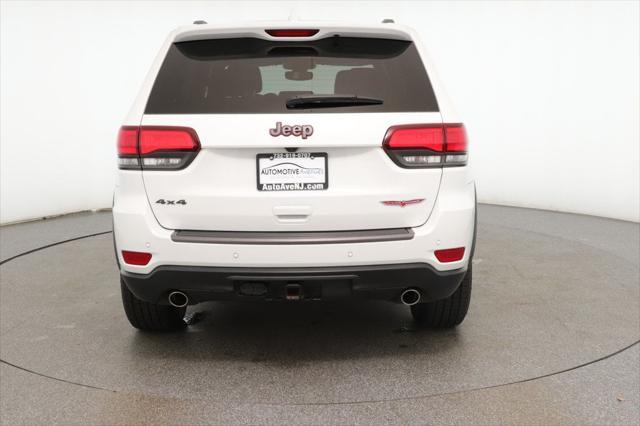 used 2020 Jeep Grand Cherokee car, priced at $28,595