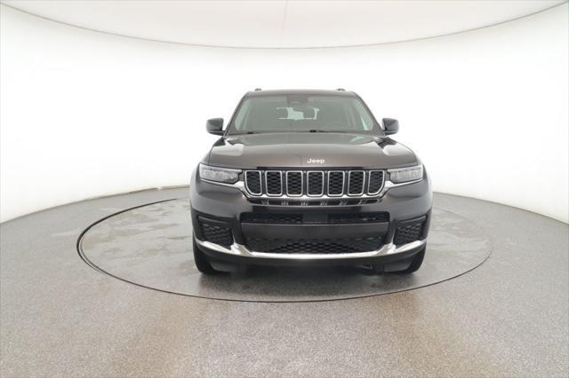 used 2023 Jeep Grand Cherokee L car, priced at $28,195