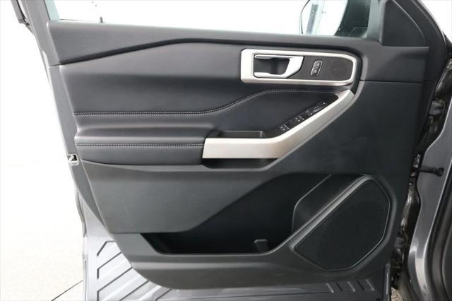 used 2022 Ford Explorer car, priced at $30,995
