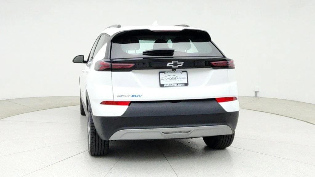 used 2022 Chevrolet Bolt EUV car, priced at $15,995