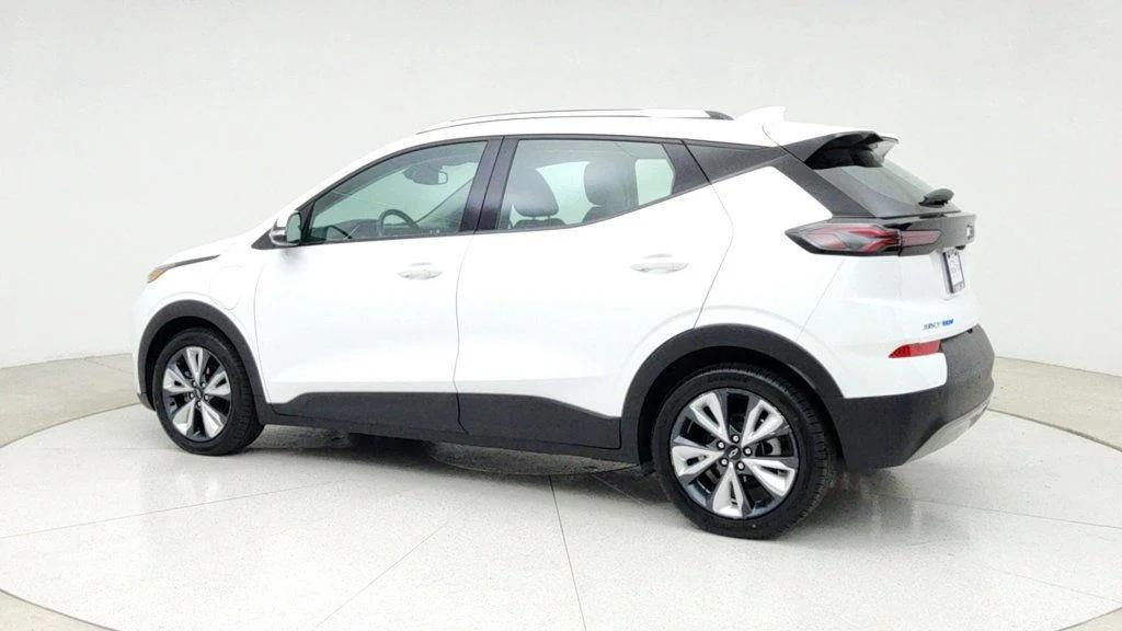 used 2022 Chevrolet Bolt EUV car, priced at $15,995