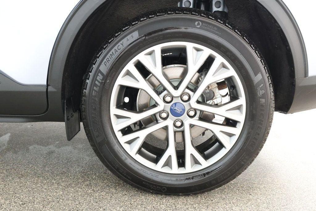 used 2022 Ford Escape car, priced at $22,695