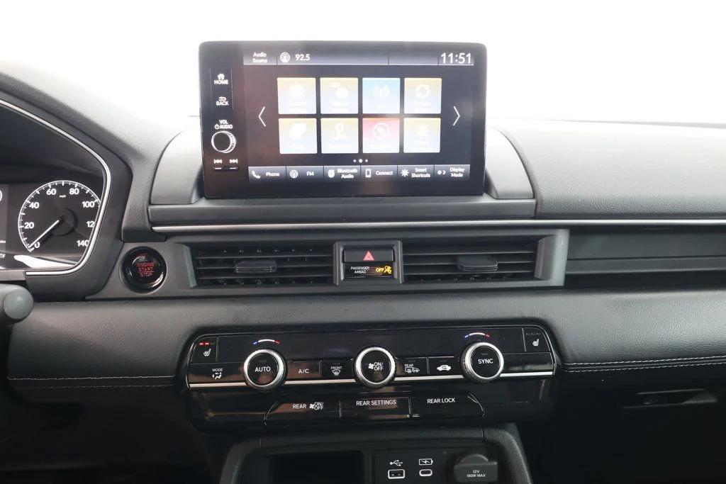 used 2023 Honda Pilot car, priced at $36,995