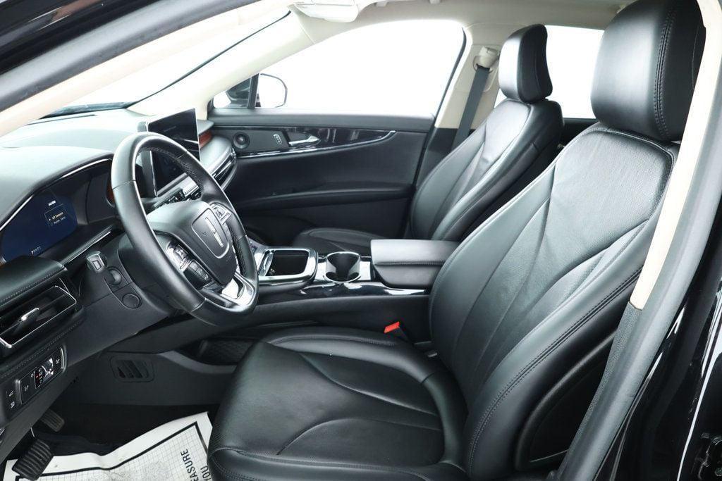 used 2021 Lincoln Nautilus car, priced at $27,195