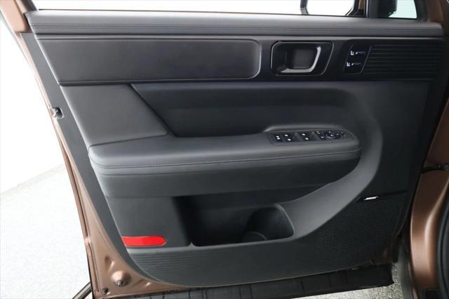 used 2024 Hyundai Santa Fe car, priced at $35,495
