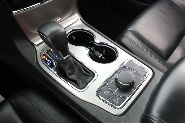 used 2022 Jeep Grand Cherokee car, priced at $27,195