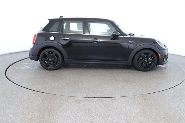 used 2022 MINI Hardtop car, priced at $23,995