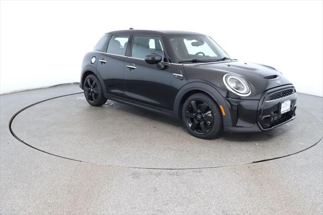 used 2022 MINI Hardtop car, priced at $23,995