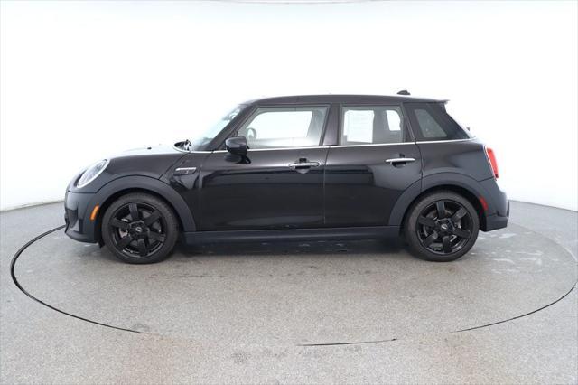 used 2022 MINI Hardtop car, priced at $23,995