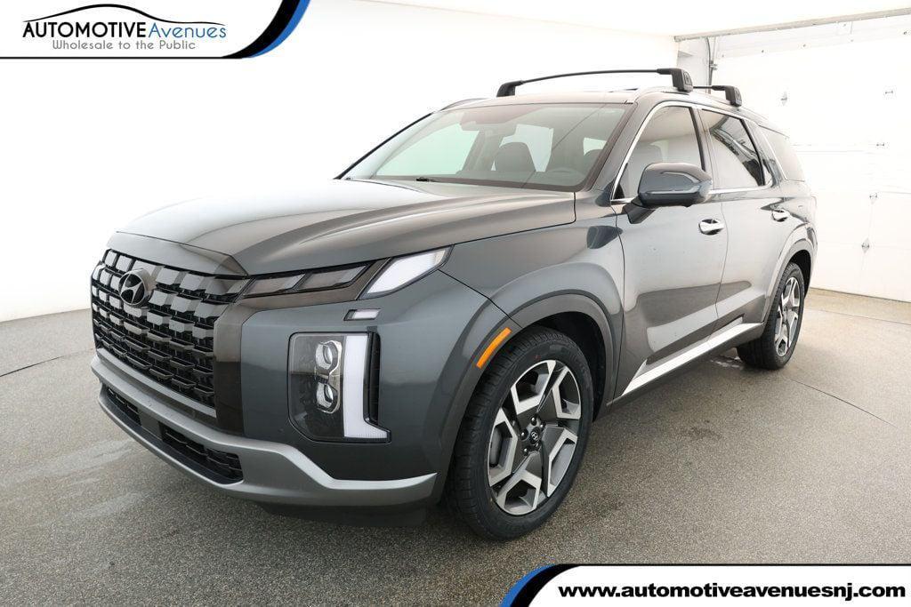 used 2023 Hyundai Palisade car, priced at $32,195