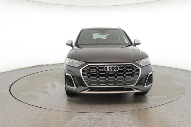 used 2022 Audi SQ5 car, priced at $37,995