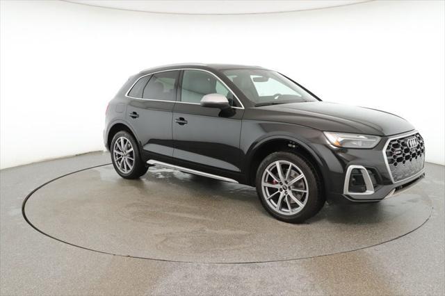 used 2022 Audi SQ5 car, priced at $37,995