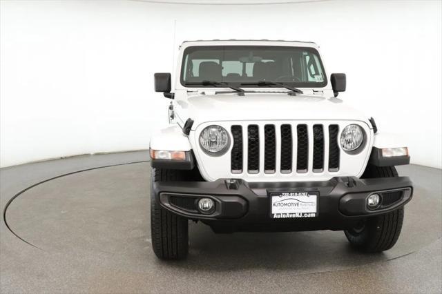 used 2021 Jeep Gladiator car, priced at $28,995