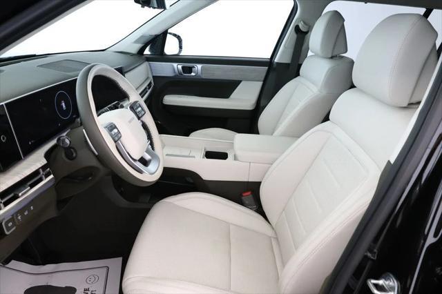 used 2024 Hyundai Santa Fe car, priced at $35,495