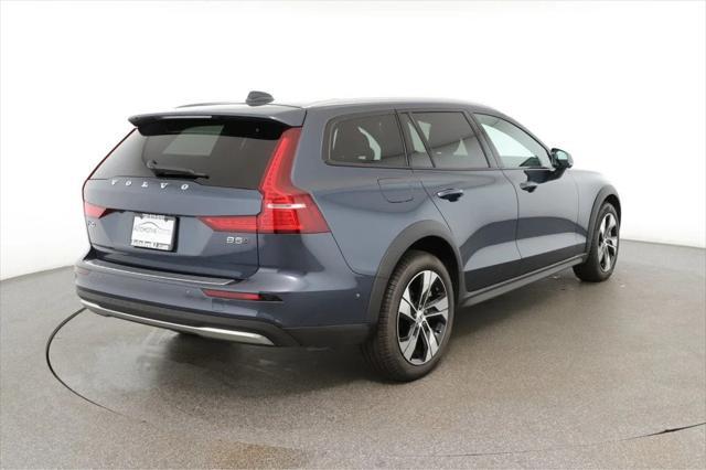 used 2024 Volvo V60 Cross Country car, priced at $39,495