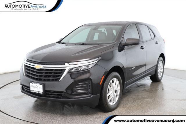 used 2022 Chevrolet Equinox car, priced at $17,795