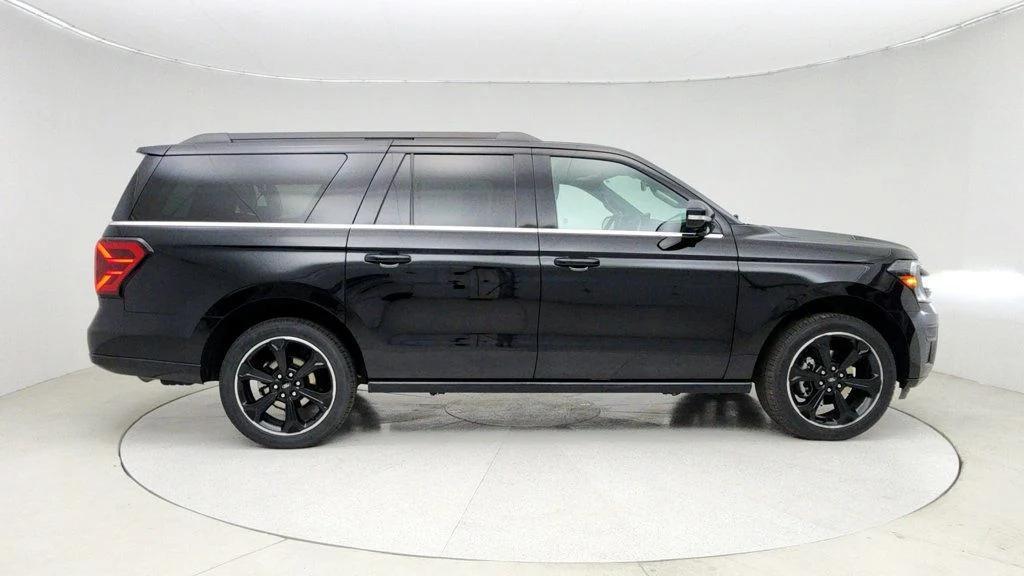 used 2022 Ford Expedition Max car, priced at $52,495