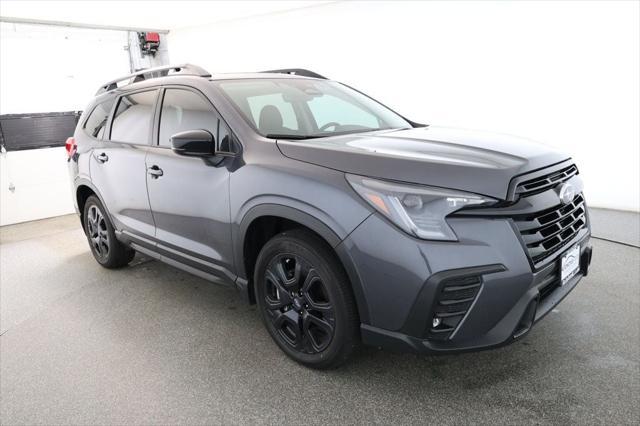 used 2025 Subaru Ascent car, priced at $40,995