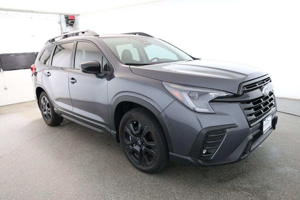 used 2025 Subaru Ascent car, priced at $40,395