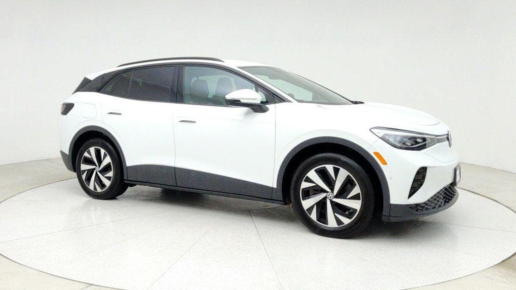 used 2024 Volkswagen ID.4 car, priced at $17,995