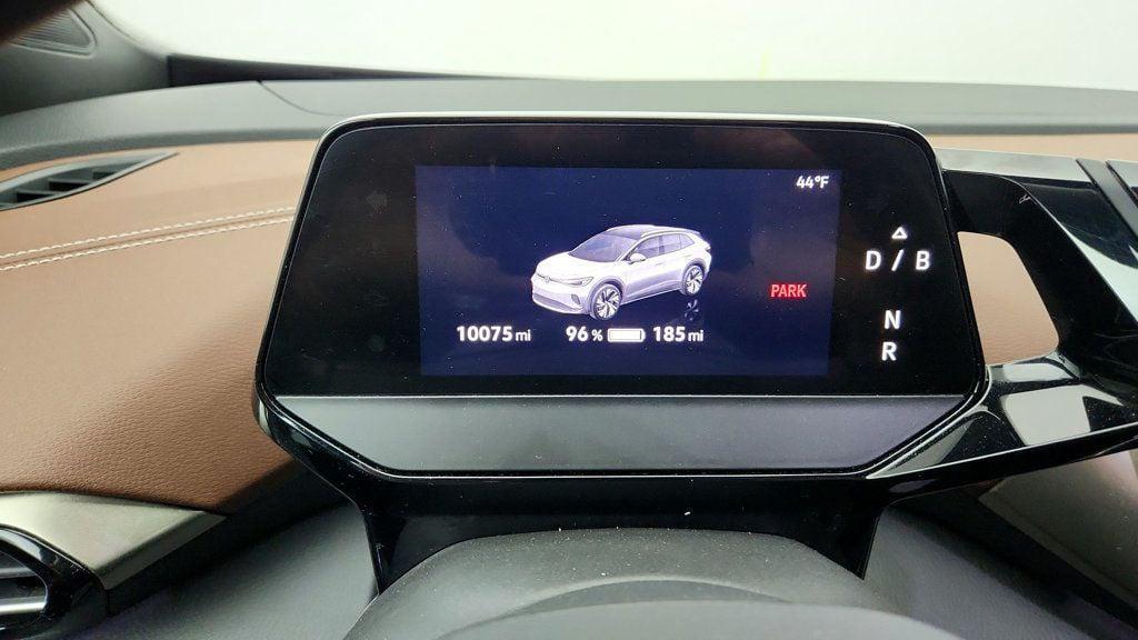 used 2024 Volkswagen ID.4 car, priced at $17,995